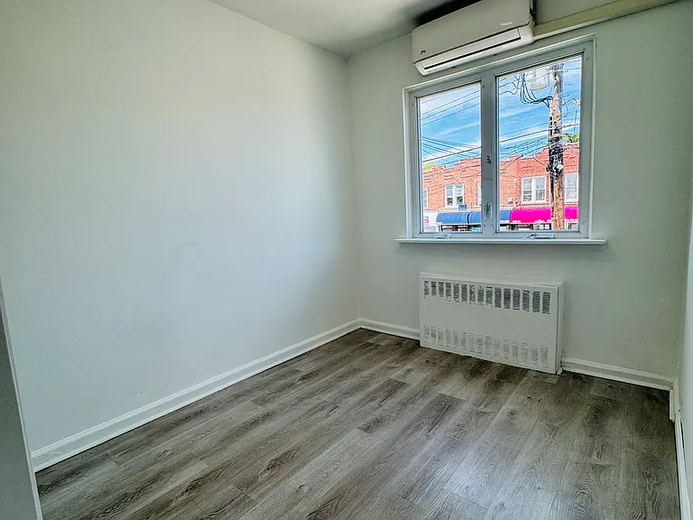 200-14 32nd Ave #2F — Photo 3