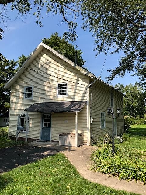 1st image of 15 1/2 Scott St
