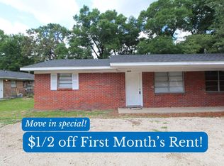 5859 Peachtree St, Milton, FL 32570