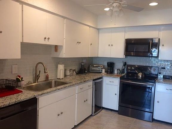 2nd image of 5212 Marsh Field Ln