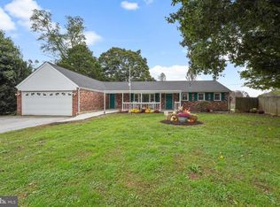 120 E Avondale Rd, West Grove, PA 19390