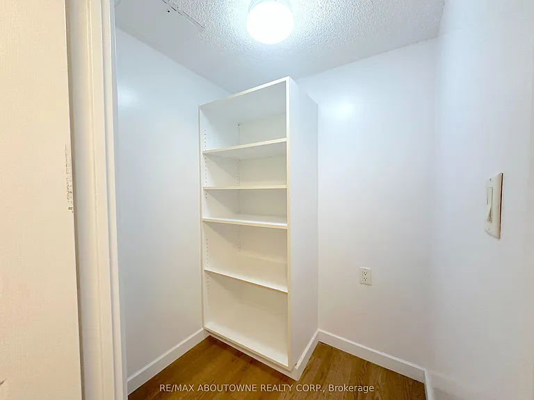 268 Merton St #205 — Photo 9