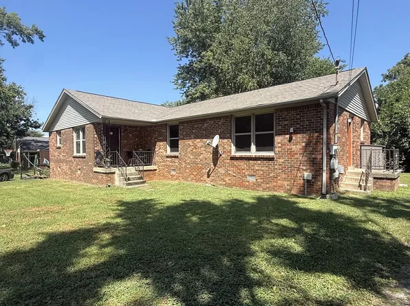 202 Maple Dr, Smyrna, TN 37167