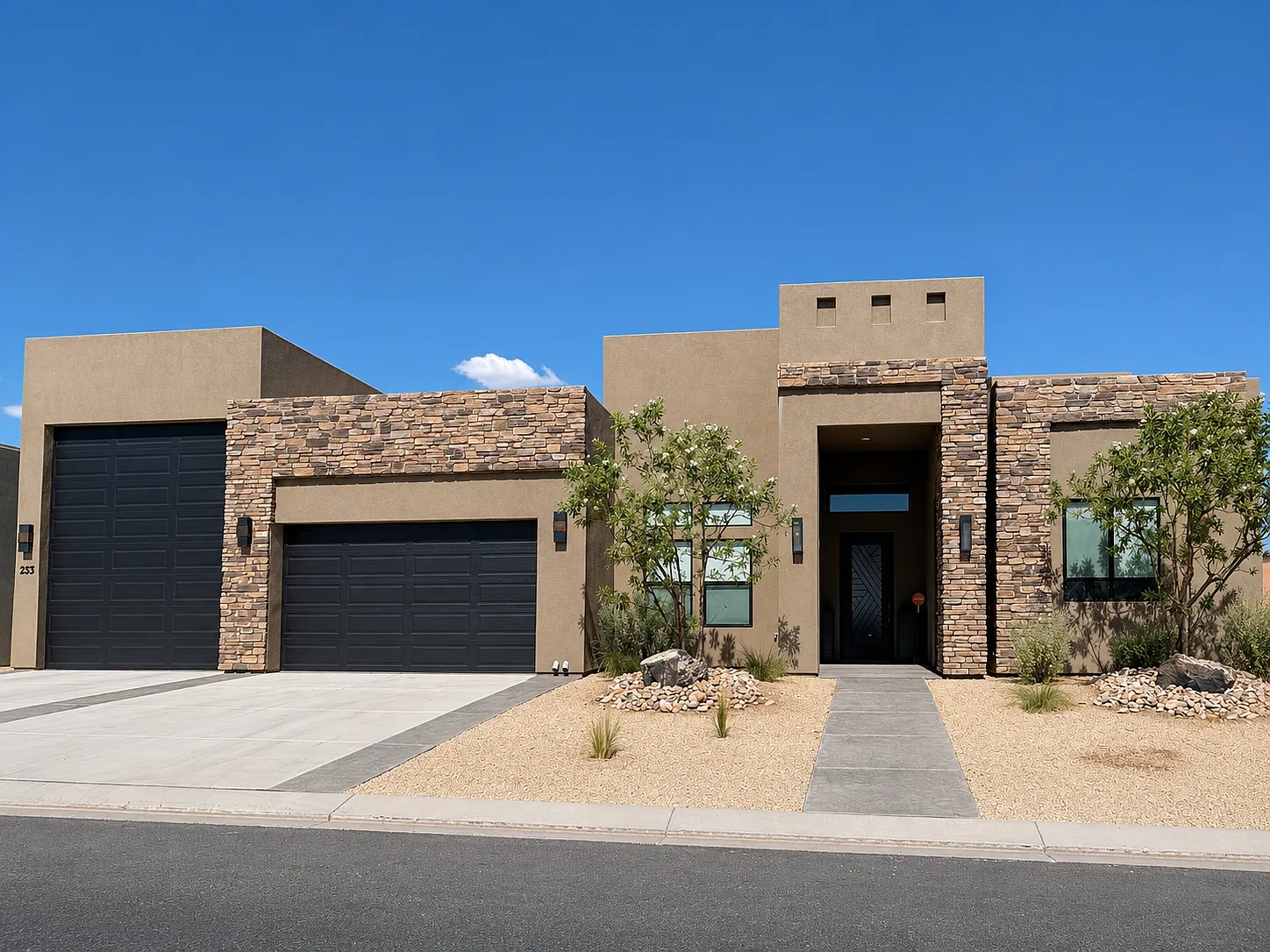 3 bed, 3.5 bath, 2619 sqft, $4,500 — Photo 2