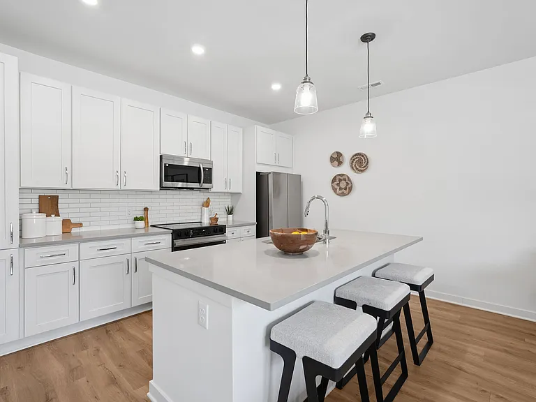 Hamlet Falling Creek - Homes & Townhomes for Rent — Photo 7