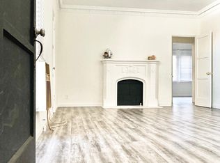 5524 W 6th St #2, Los Angeles, CA 90036
