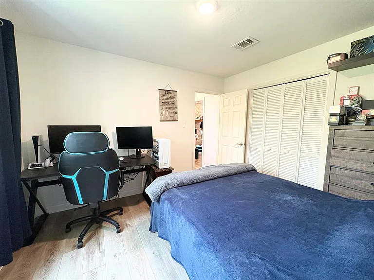 1404 Cedar Park Dr — Photo 21