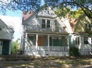 2913 N 16th St, Milwaukee, WI 53206