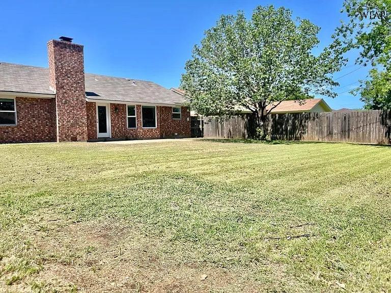 6 Anita Ln — Photo 8