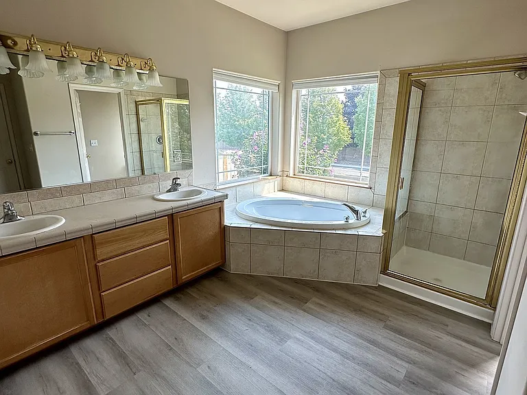 3506 Waterford St — Photo 21