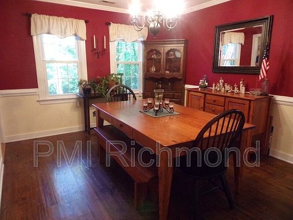 3rd image of 7484 Rockfalls Dr