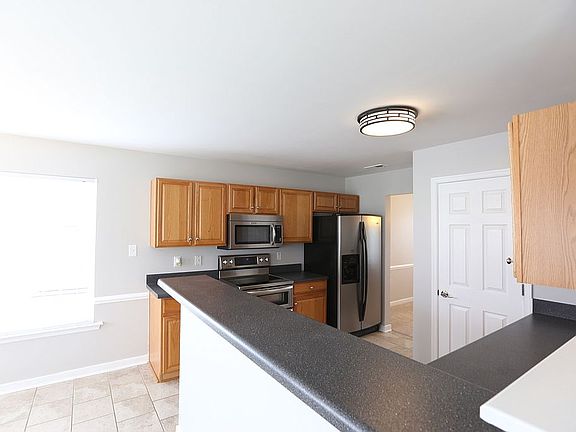 5th image of 3006 Littlebury Dr