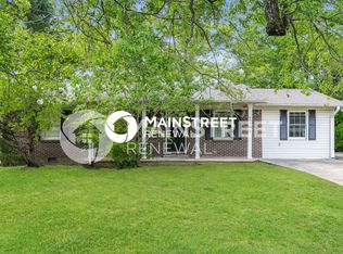 454 Roxbury Dr, Riverdale, GA 30274