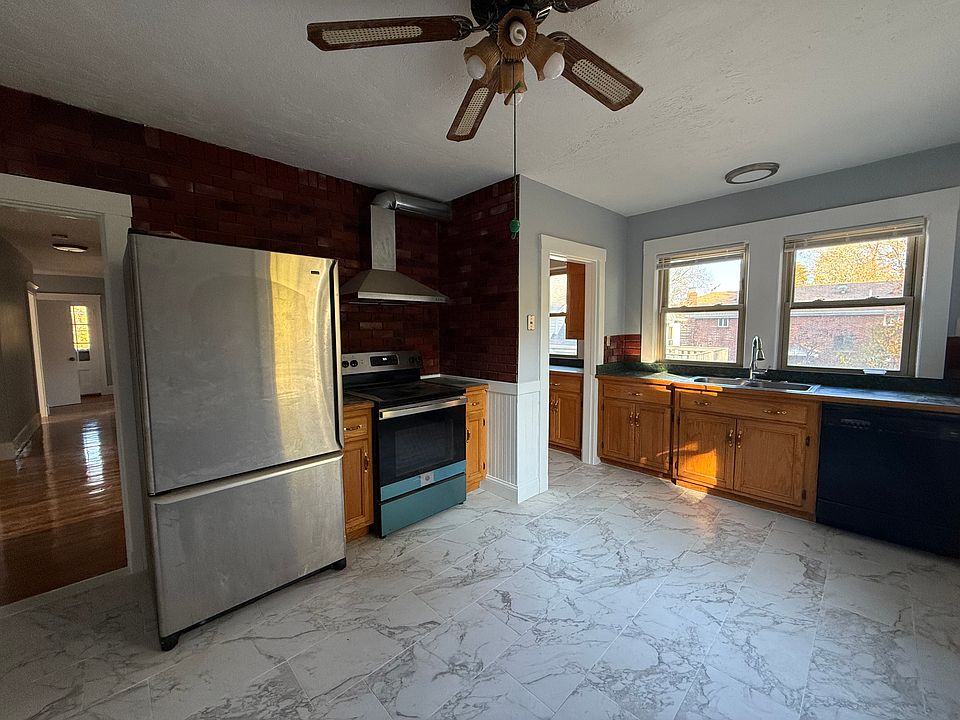 1st image of 222 Granite St #1