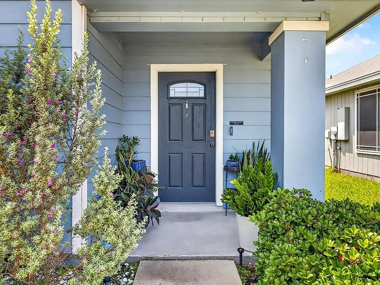 6769 Mikayla St — Photo 7
