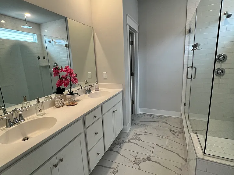 305 Citrus Dr — Photo 16
