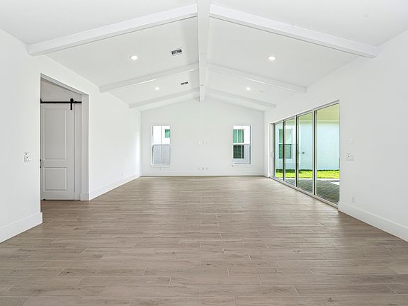 Great room dining area