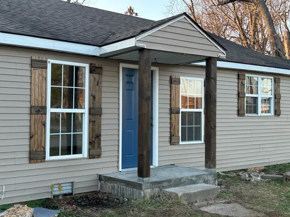 311 Crawford St #B, Corning, AR 72422