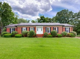 120 Bluegrass Pkwy, Lebanon, TN 37090