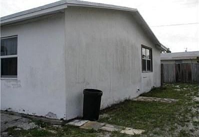2nd image of 2651 NE 11th Ave