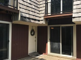 813 Turkey Foot Ct APT 4, Lexington, KY
