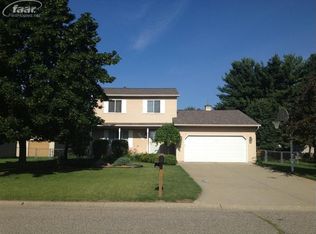 15020 Cutler Dr, Linden, MI 48451