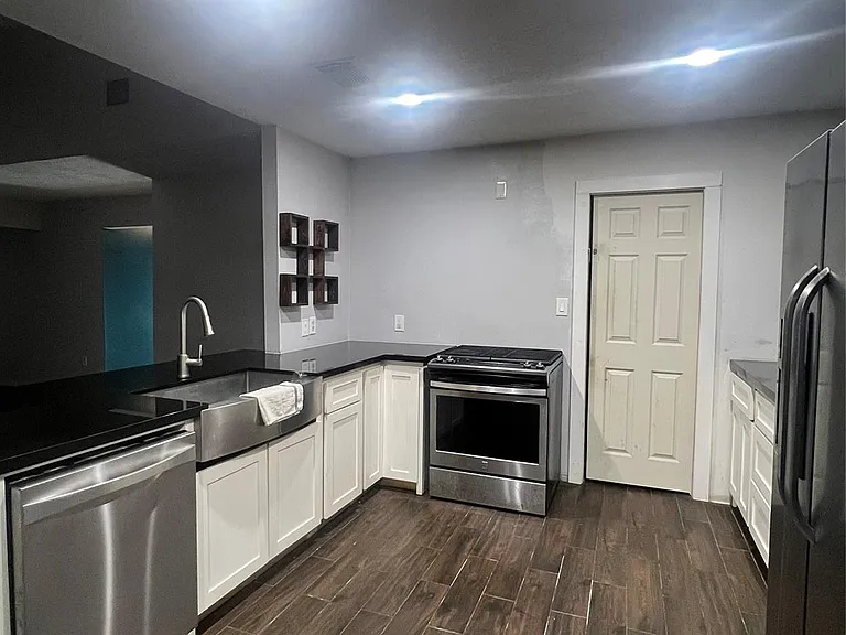 10515 Sagewind Dr — Photo 14