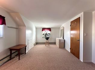 136 Lambert Ave #2, Farmingdale, NY 11735
