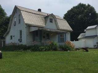 415 W Cooper St, Slippery Rock, PA 16057