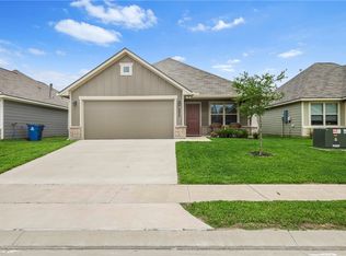 1208 High St, Navasota, TX 77868