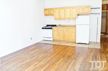 Rented by J Misrahi Realty Corp