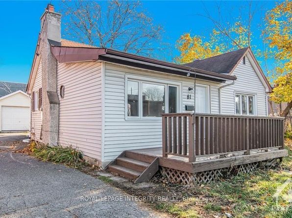 81 Burland St, Ottawa, ON K2B 6J9