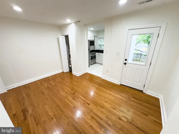 2807 4th St NE Unit 2, Washington, DC 20002