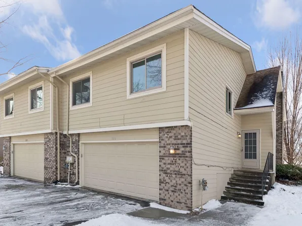 6970 Chaparral Ln, Chanhassen, MN 55317