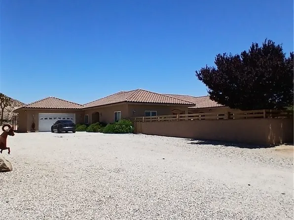 52775 Pipes Canyon Rd, Pioneertown, CA 92268