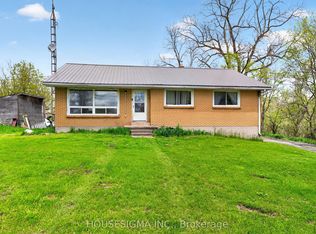 2420 Rutledge Rd #2418, South Frontenac, ON K0H2T0