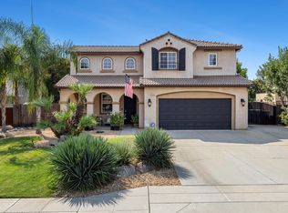 3244 Carson Ave, Clovis, CA 93611