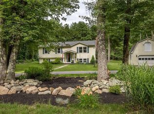 1152 Reynolds Rd, Glocester, RI 02814