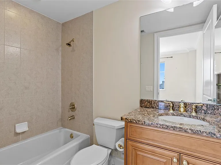 300 Beach Dr NE #1201 — Photo 26