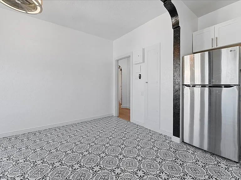 3212 Hamilton Way #1 — Photo 13