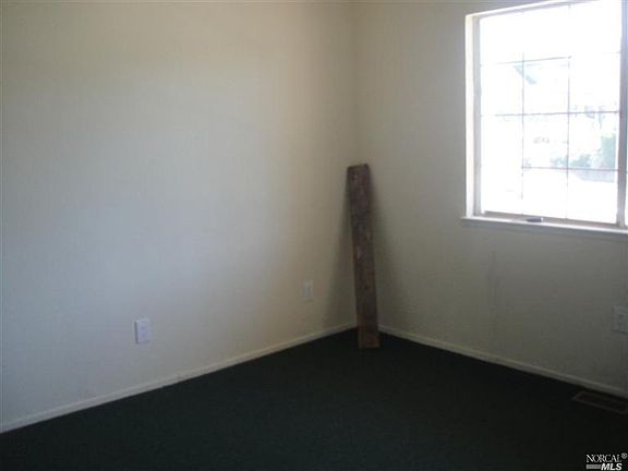 3rd image of 1134 Georgia St
