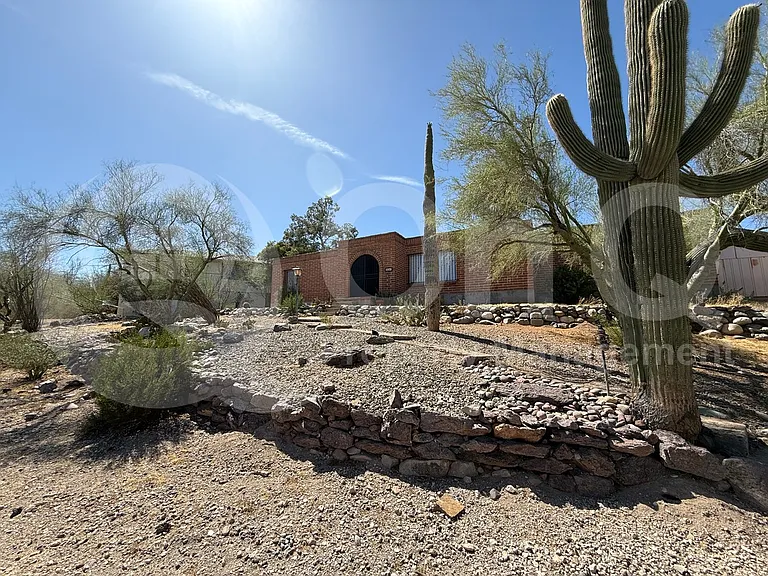 2140 W Window Rock Dr — Photo 3