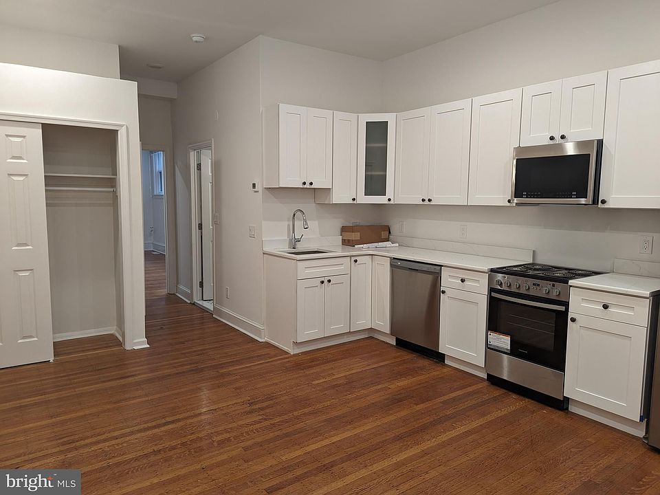 1st image of 327 Pine St #A