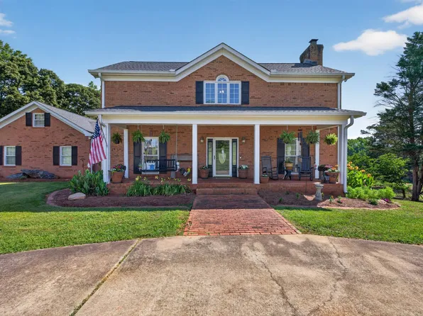 4625 Winder Hwy, Flowery Branch, GA 30542