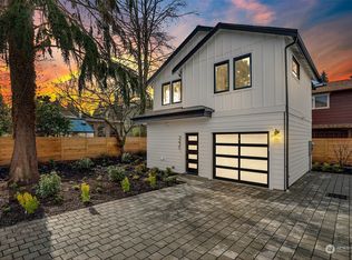 3235 NE 87th St, Seattle, WA 98115