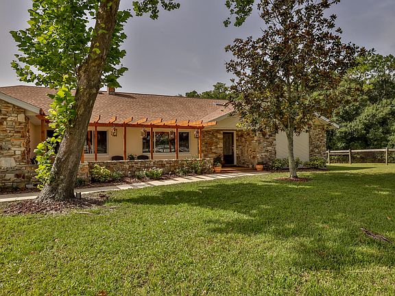 4th image of 1999 Spruce Creek Cir N