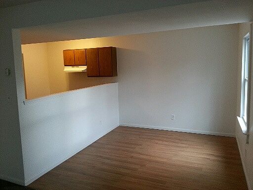 3rd image of 4502 E 60th St