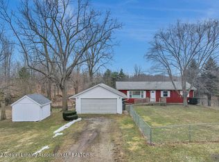 8767 Carlisle Hwy, Vermontville, MI