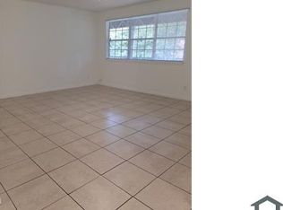 3269 University Blvd N #260, Jacksonville, FL 32277
