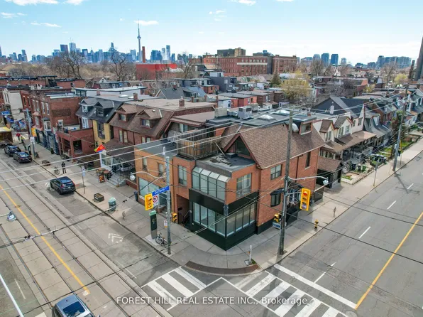 1111 College St, Toronto, ON M6H 1B4